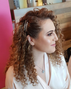 Defined curls. Bridesmaids hairstyle by Doranna Wedding Hairstylist & Bridal Makeup Artist at Hotel Xcaret Mexico